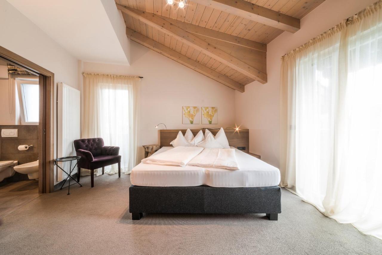 Boutiquehotel Minigolf Hotel Dorf Tirol